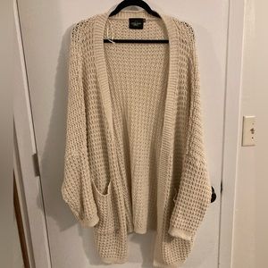 Carly Jean Los Angeles Gwenyth Sweater